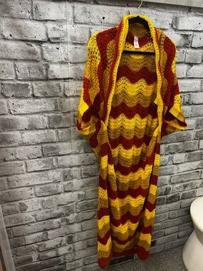 Women’s Open-Front Long Knit Cardigan Sweater in Mustard & Rust